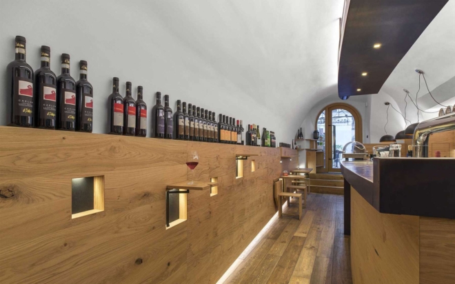 Bar R (06)