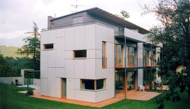 Casa Braun, 2002 - Varna (BZ)